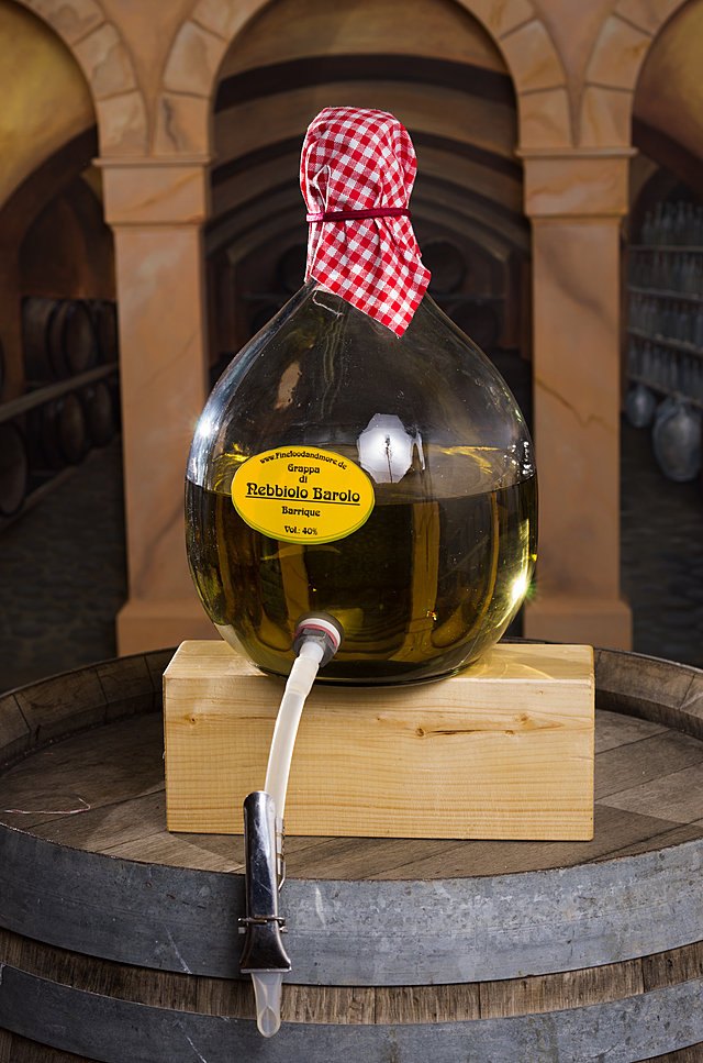 grappa di rebbiolo barolo barique imgp4476 | 